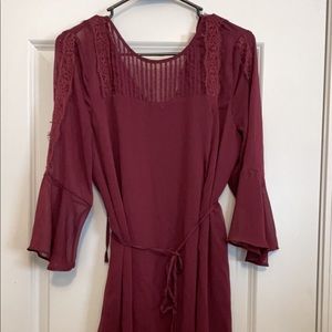 Jessica Simpson Maternity Shirt